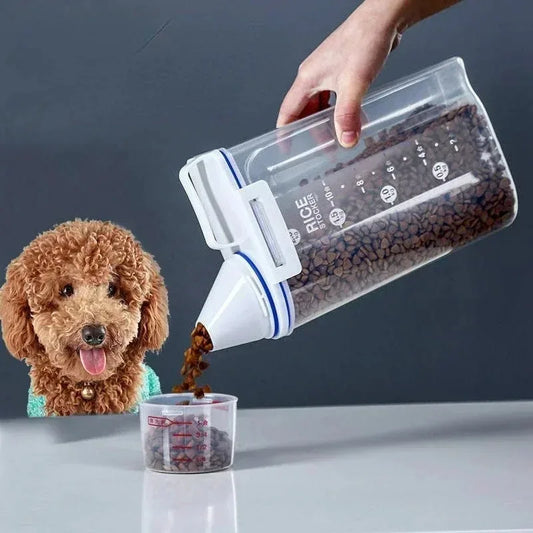 Freshness Lock Tank: 2kg Pet Food Storage with Measuring Cup – Stop Waste!