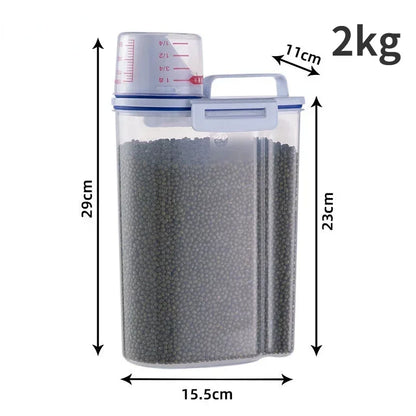 Freshness Lock Tank: 2kg Pet Food Storage with Measuring Cup – Stop Waste!